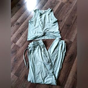 Women's athletic set